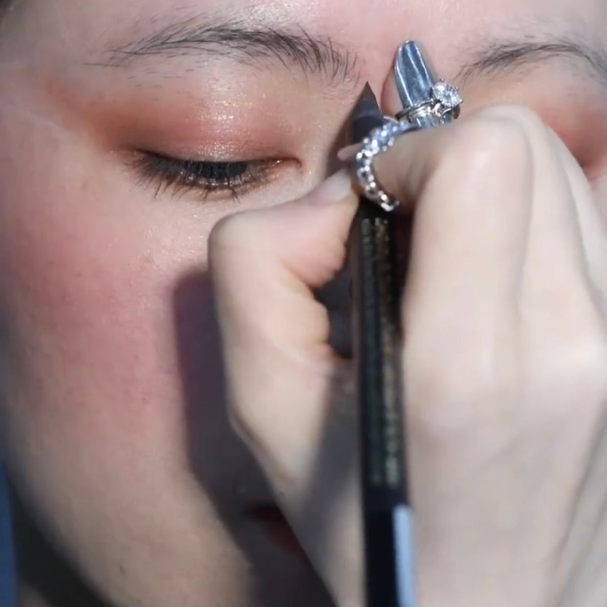 Schwarzer Permanent Makeup Microblading Augenbrauenstift