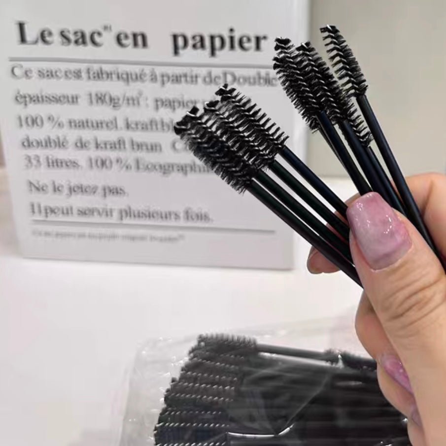 Doppelt verwendbare schwarze Spiralbürste für Augenbrauen und Wimpern