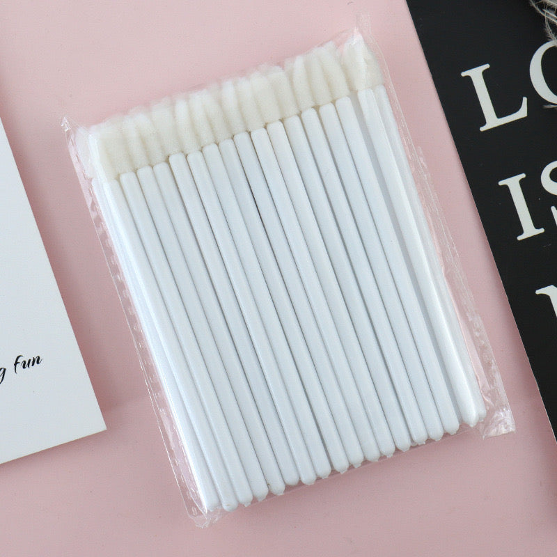 Solid Lip Brush Sticks – Convenient and Precise Lip Applicators