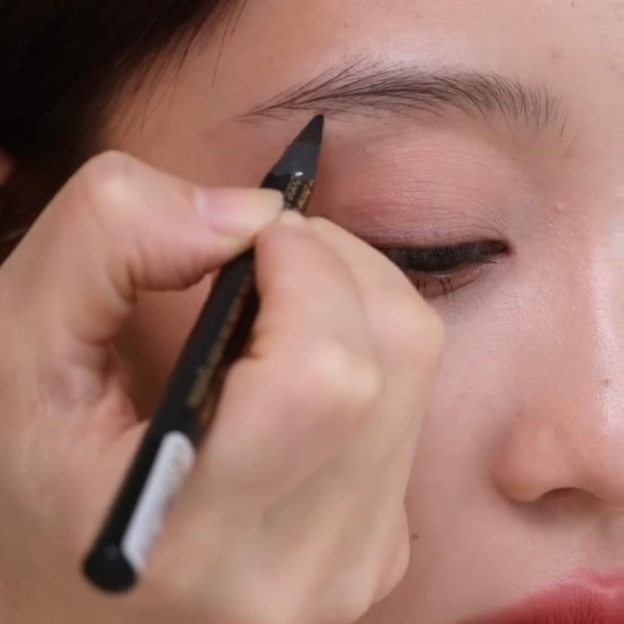 Schwarzer Permanent Makeup Microblading Augenbrauenstift