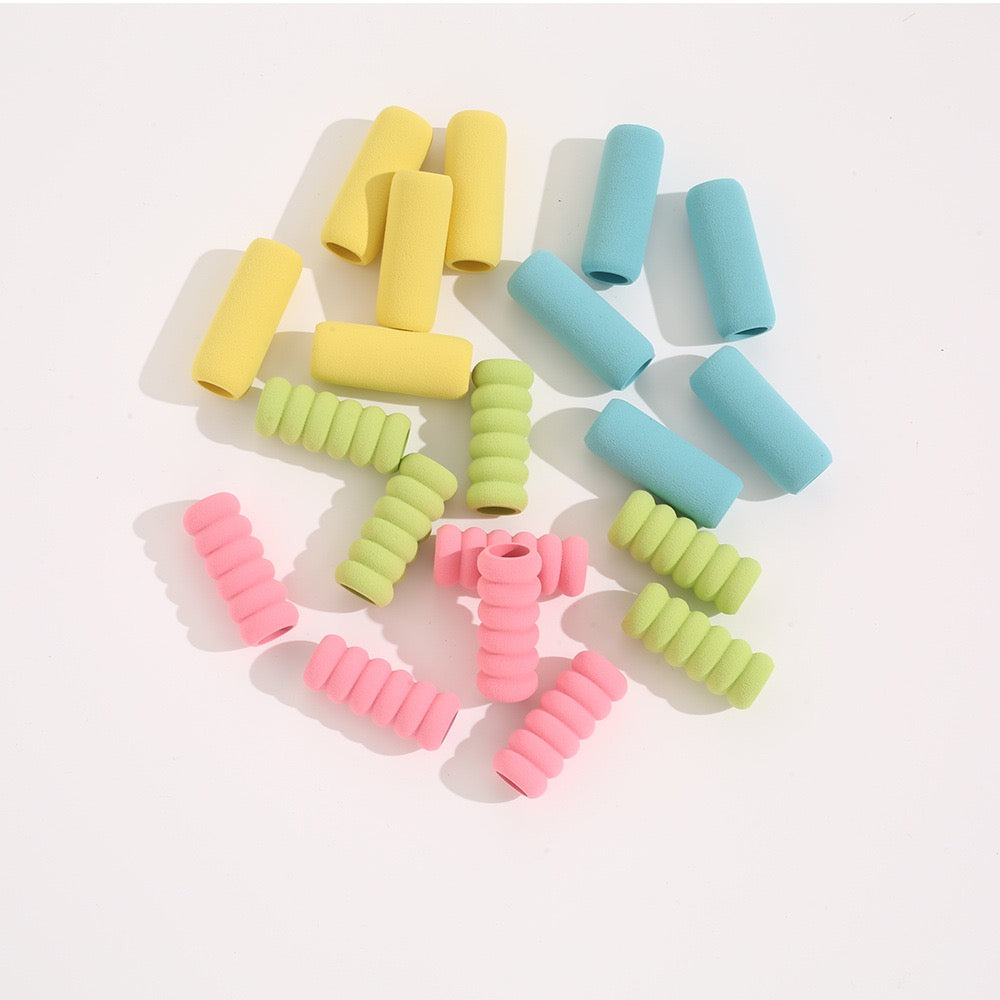 Large Macaron Sponge Pen Grips – Ergonomic Finger Protector for Gel Pens, Ballpoint Pens & Brushes