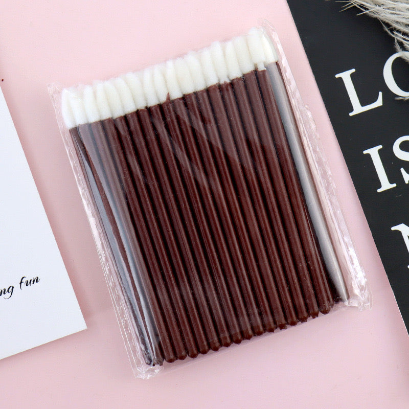 Solid Lip Brush Sticks – Convenient and Precise Lip Applicators