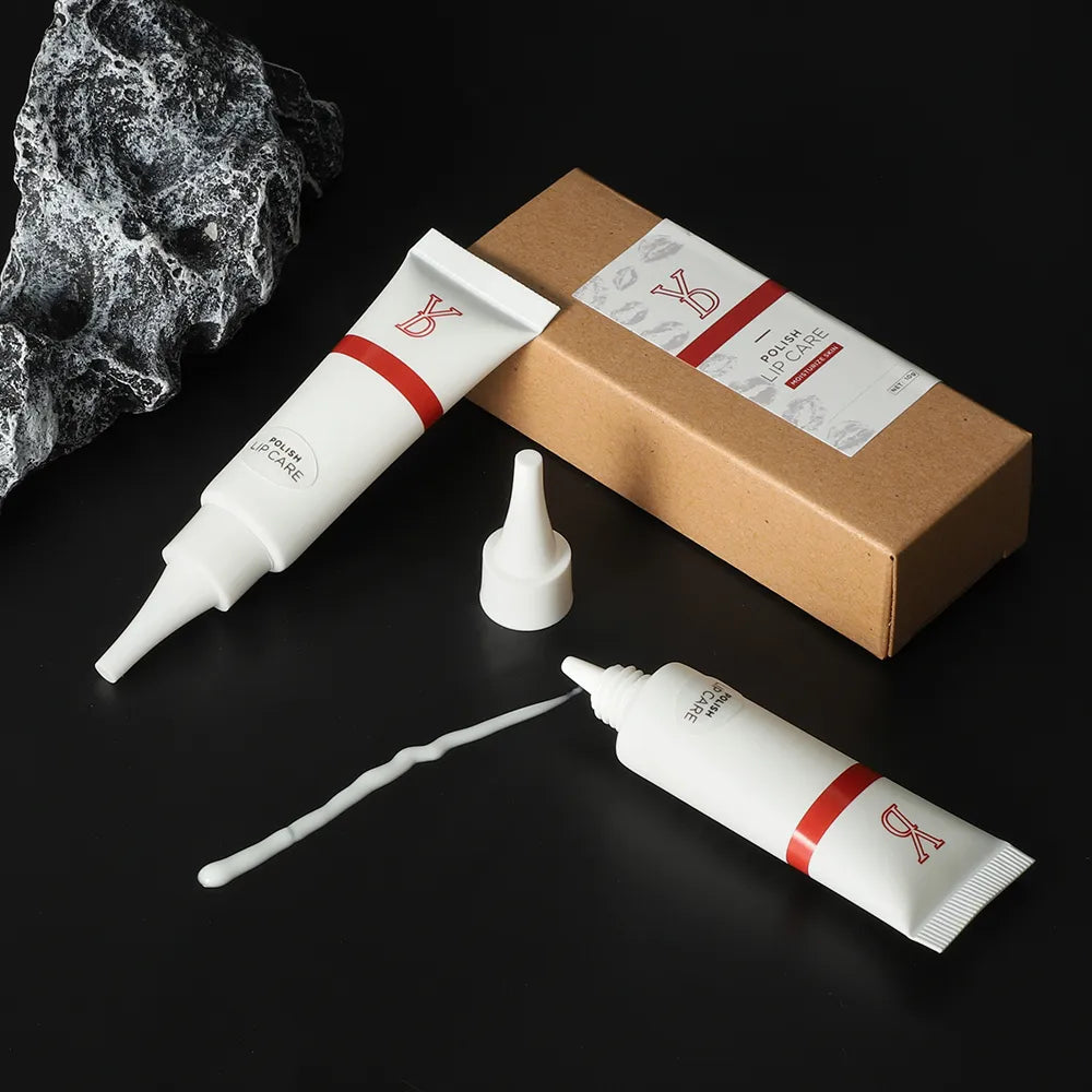 Polish Lip Care Moisturizer: Die unverzichtbare Lippenpflege nach dem Tattoo