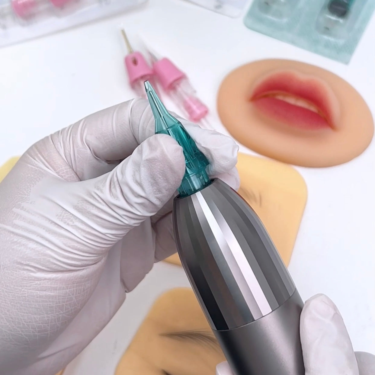 Platinum Diamond Nano Needle – Precision Sculpted Tip