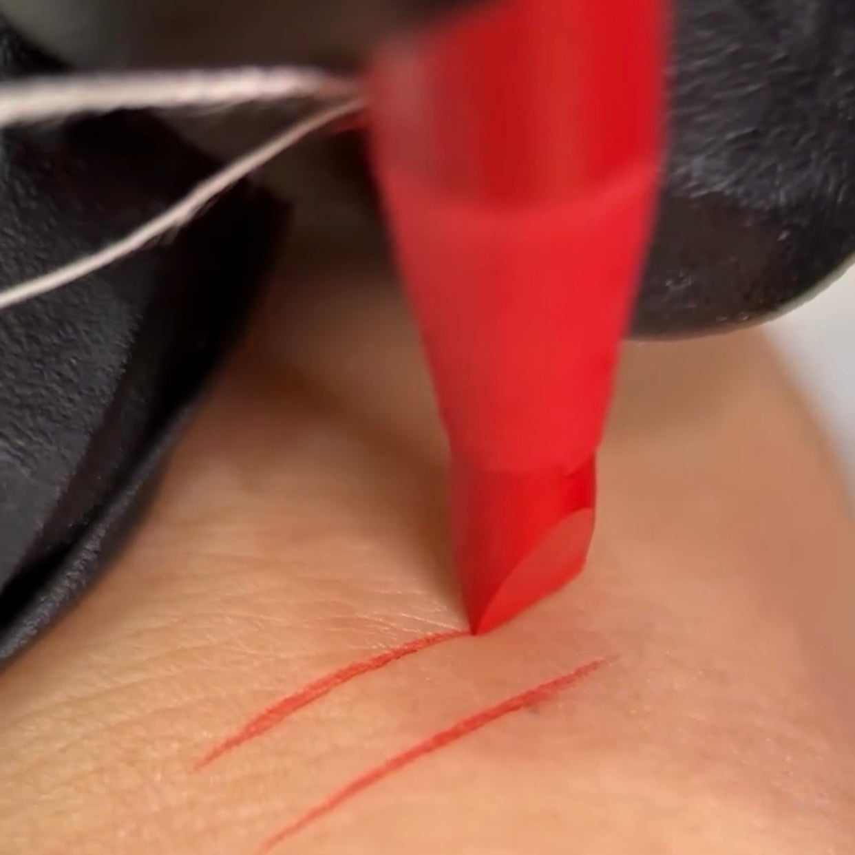 Red Color Permanent Makeup Microblading Eyebrow Pencil