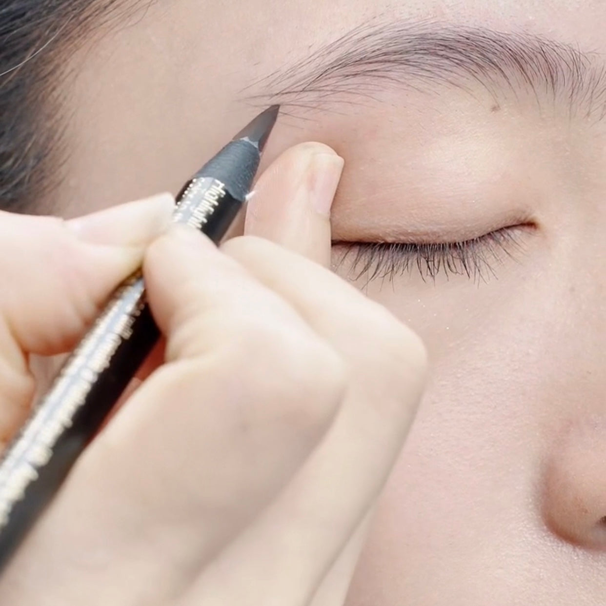 Schwarzer Permanent Makeup Microblading Augenbrauenstift