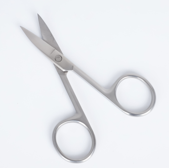 Professional Stainless Steel Grooming Set – Slant Tweezers & Precision Scissors