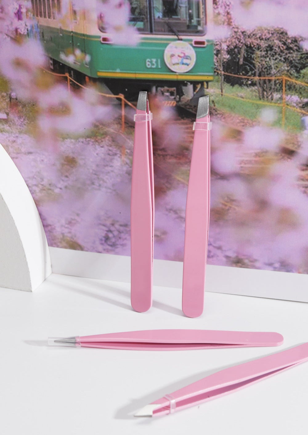 Premium Stainless Steel Tweezer Set – Precision Beauty Tool for Eyebrow Grooming & Facial Care