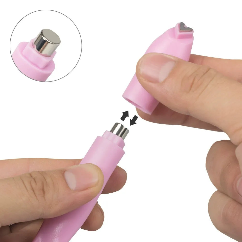 Heart Cat-Eye Magnet Pen – Strong Magnetic Nail Art Tool for Cat-Eye Gel Designs