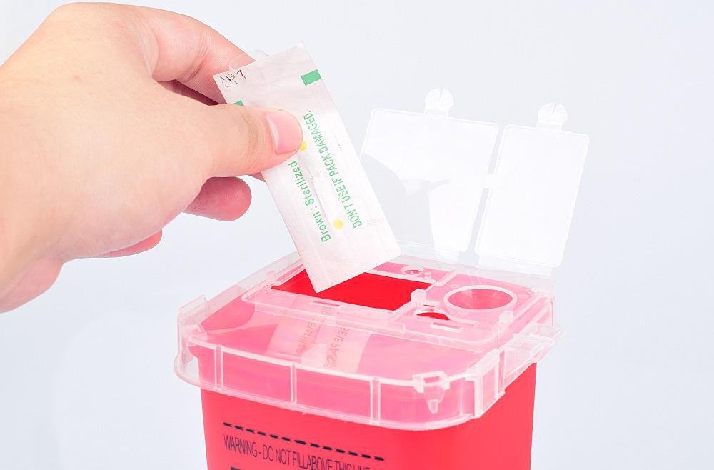 Professional Sharps Container for PMU & Tattoo Needles – 1.0L Disposable Needle Waste Collector